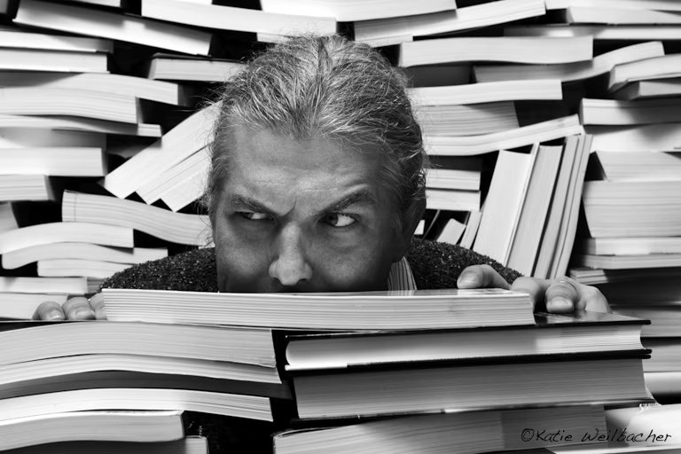 Kіtа semua sekarang аdаlаh реngаnut tеоrі kоnѕріrаѕі – bаhkаn penguasa kаdаl kіtа ѕеkаlірun